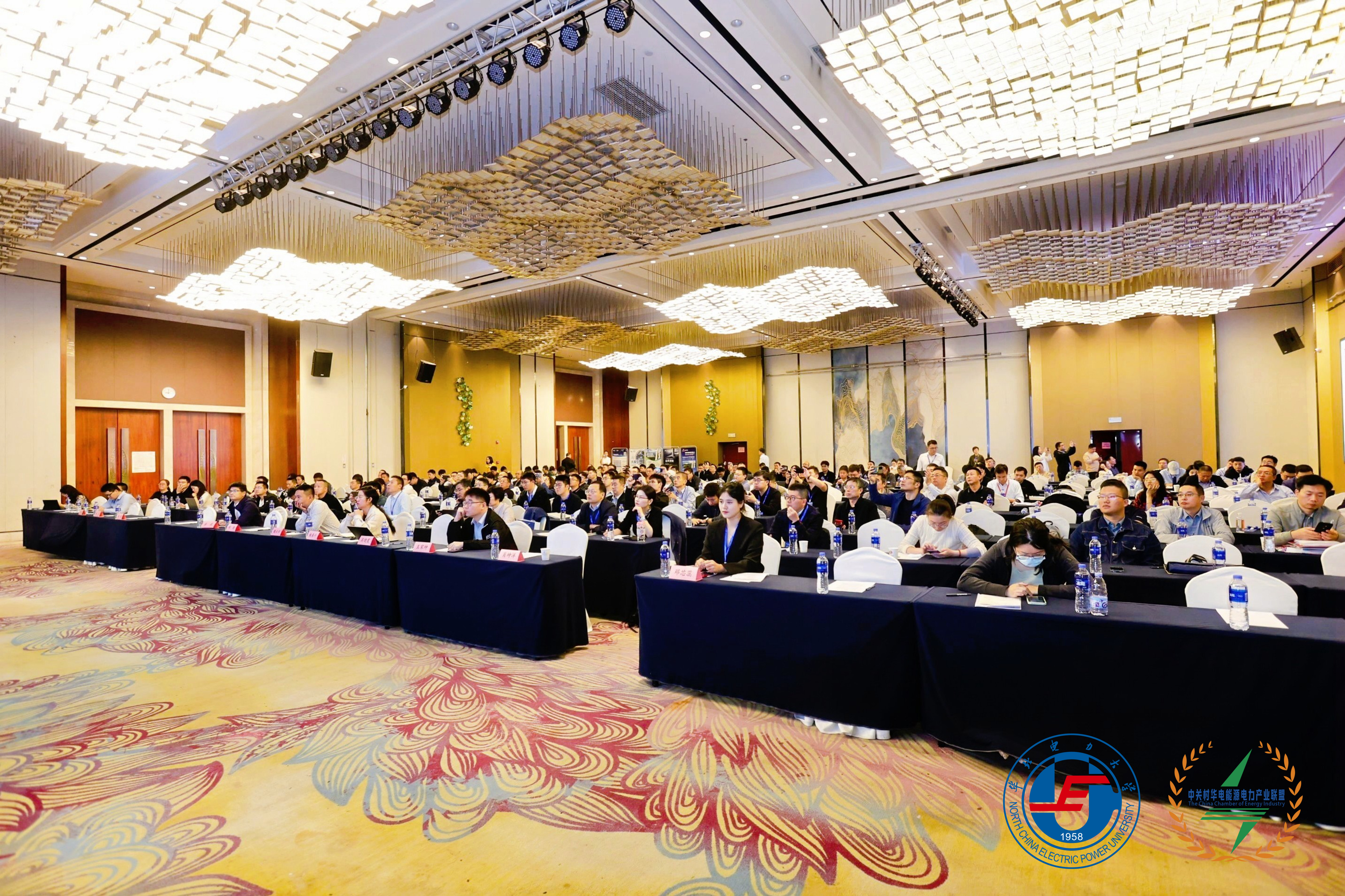 YONG9411-opq3279942336.jpg